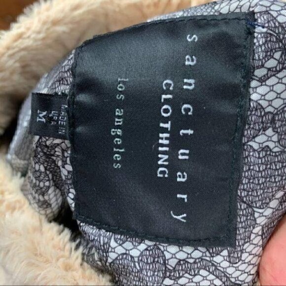 Sanctuary revolve vest sz M faux fur with pockets - Picture 7 of 10